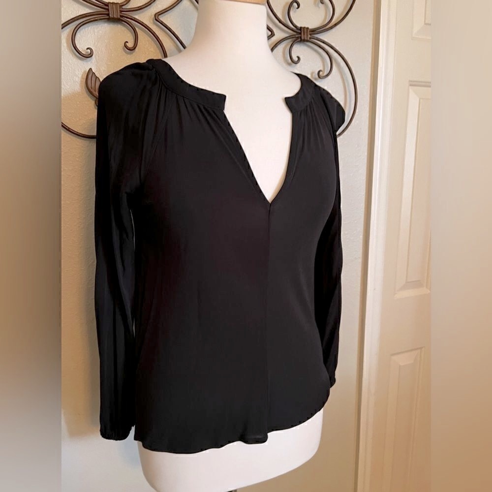 Ann Taylor XSP Black v neck blouse